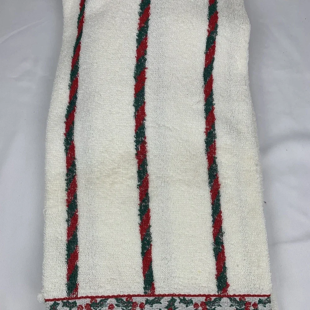 Santana Bath Towel Set Vintage Christmas Candle, Holy Red‎ And Green Made In USA